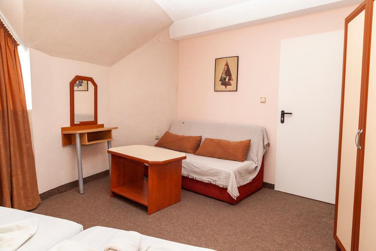 Ravda Bay Guest House Екстер'єр фото