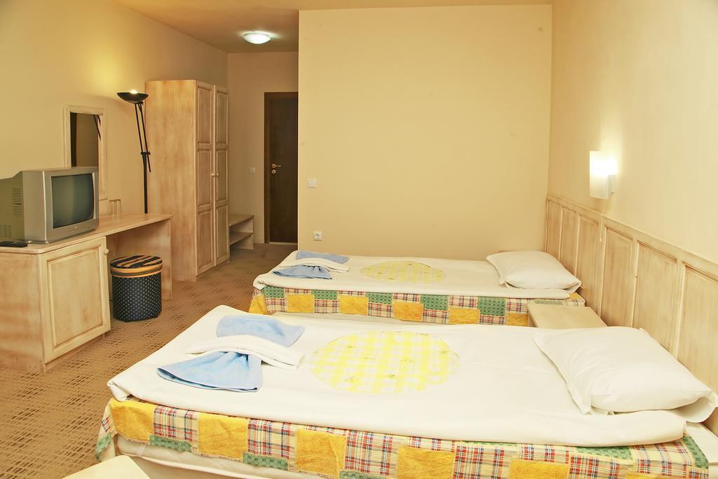 Ravda Bay Guest House Екстер'єр фото