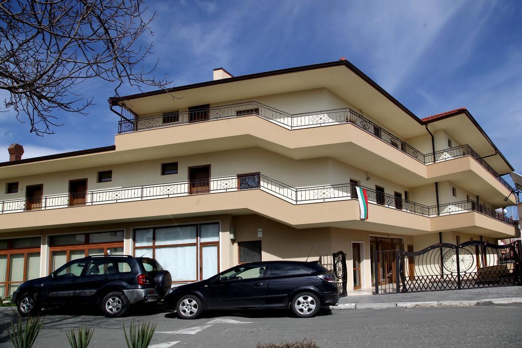 Ravda Bay Guest House Екстер'єр фото